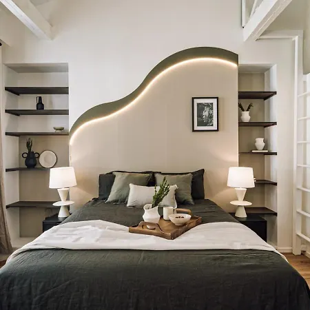 Amatique - 2 A Saint-germain-des-pres Paris